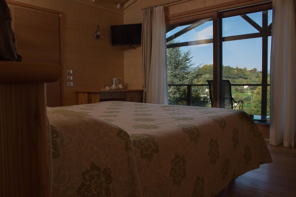 Country House Barone D'أسولو الغرفة الصورة